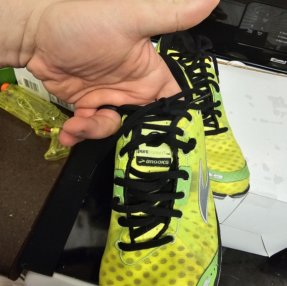 Brooks Pure Connect running shoes - repost d/t error. - Picture 13 of 13